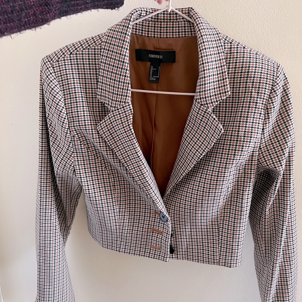 Houndstooth blazer and skirt set in size small